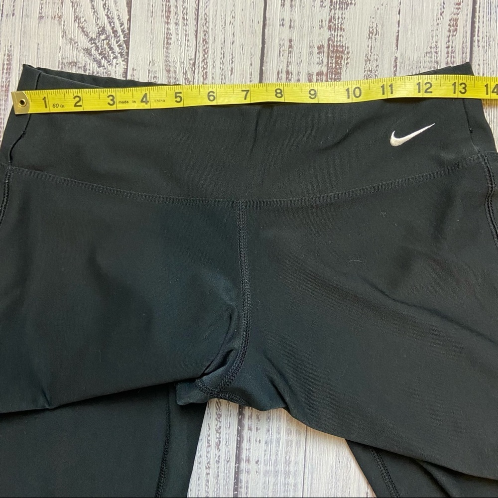 Nike Wide Leg Black Capri. Size Small. - Picture 7 of 11